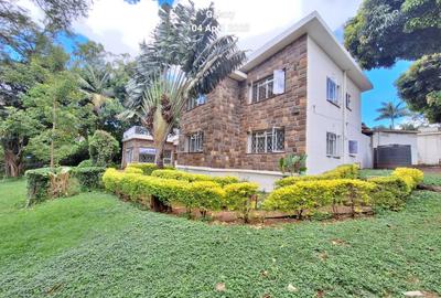 Commercial Property with Service Charge Included in Lavington