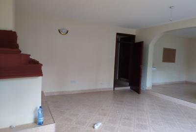 4 Bed House with Staff Quarters in Ongata Rongai