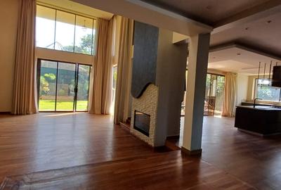 5 Bed House with En Suite at Runda Road - 2