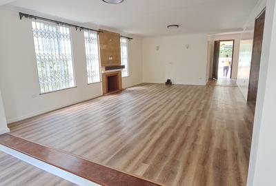 4 Bed Townhouse with En Suite in Kitisuru