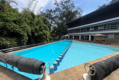 3 Bed Apartment with En Suite at Riverside Drive - 2