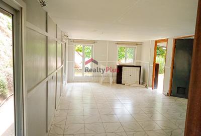 3 Bed House with En Suite in Spring Valley