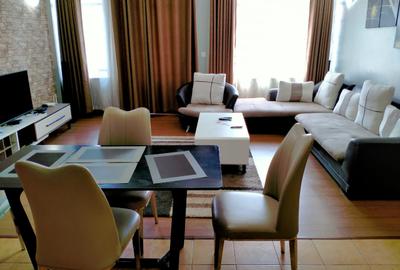 Serviced 2 Bed Apartment with En Suite in Kilimani