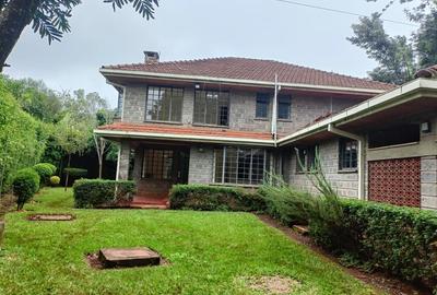 4 Bed House with En Suite in Runda