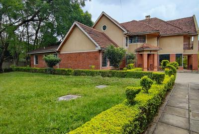 4 Bed Townhouse with En Suite in Karen