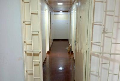 4 Bed House with En Suite in Runda