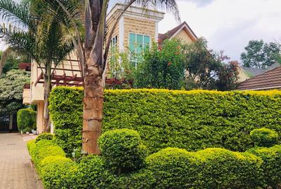 5 Bed Villa with En Suite at Oawshwika Road - 4