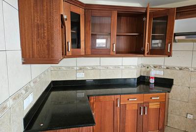 2 Bed Apartment with En Suite at Kileleshwa