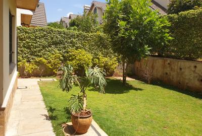 3 Bed Townhouse with En Suite in Kiambu Road