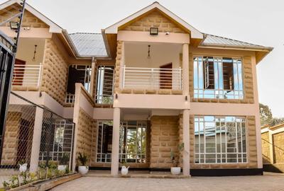 4 Bed Townhouse with En Suite in Ngong