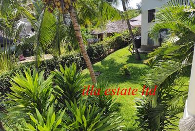 Serviced 2 Bed Apartment with En Suite at Diani Beach Road - 4