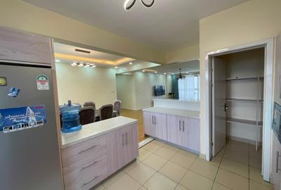 3 Bed Apartment with En Suite in Brookside - 4
