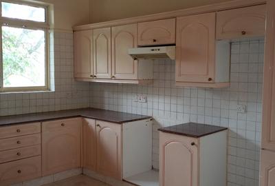 3 Bed Apartment with En Suite at Rhapta Road - 3