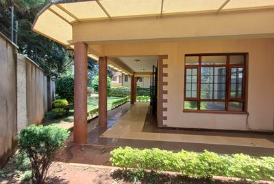 4 Bed Townhouse with En Suite in Runda