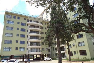 Furnished 2 Bed Apartment with En Suite at Lenana Road