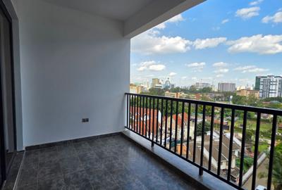 2 Bed Apartment with En Suite in Brookside