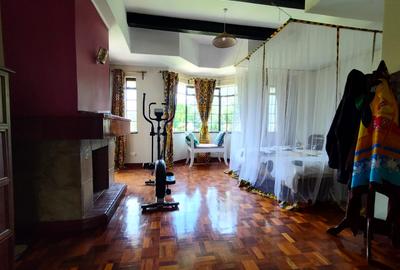 4 Bed House with En Suite in Karen