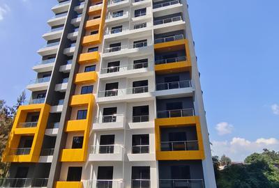 Studio Apartment with Swimming Pool in Kilimani - 3