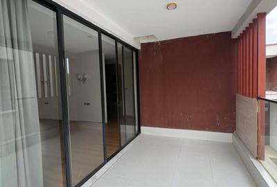 5 Bed Townhouse with En Suite at Lavington Green - 4