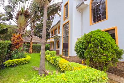 4 Bed Townhouse with En Suite at Lavington Mugumo Villas - 2