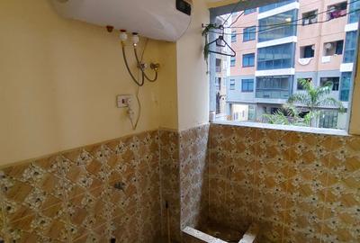 3 Bed Apartment with Gym in Kileleshwa - 3