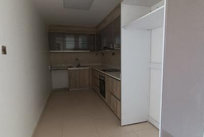 2 Bed Apartment with En Suite in Westlands Area - 4