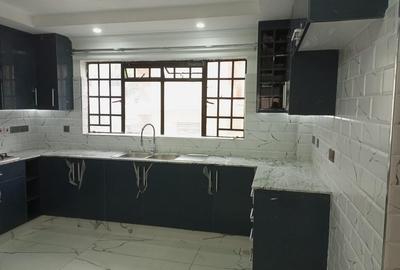 3 Bed Apartment with En Suite at Nairobi - 3