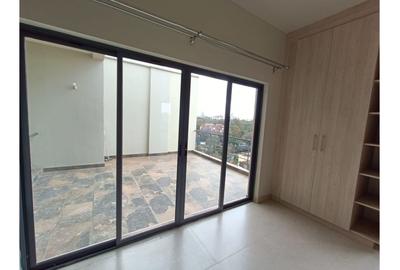 Serviced 3 Bed Apartment with En Suite in Kileleshwa