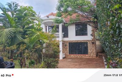 4 Bed House with En Suite in Karen