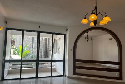 4 Bed Townhouse with En Suite at James Gichuru Road - 4