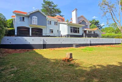 5 Bed House with En Suite in Loresho - 2