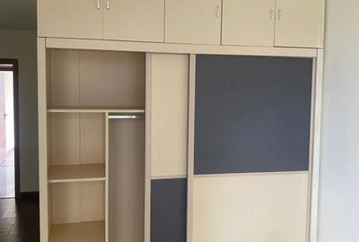 3 Bed Apartment with Swimming Pool in Kilimani - 4