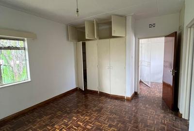4 Bed Townhouse with En Suite in Lavington - 4