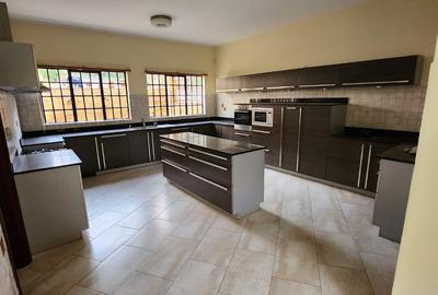 5 Bed Townhouse in Lower Kabete - 2