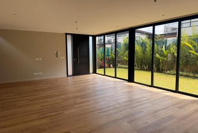 4 Bed Apartment with En Suite at Runda - 2
