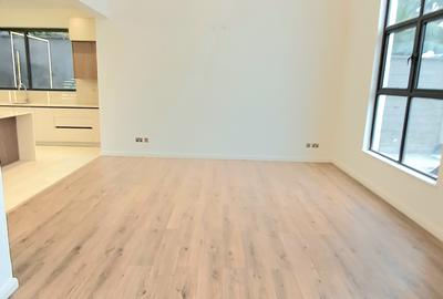 5 Bed Villa with En Suite at Lavington - 4