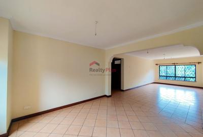 3 Bed Apartment with En Suite in General Mathenge