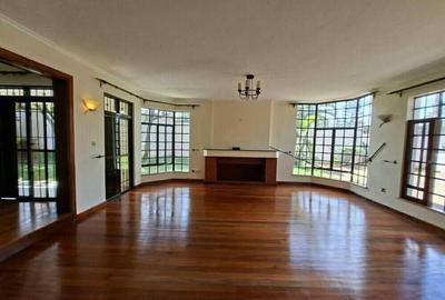 4 Bed Townhouse with En Suite in Runda - 3