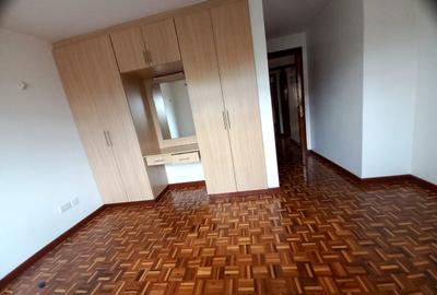 2 Bed Apartment with En Suite at Valley Arcade - 2