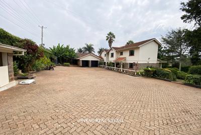 5 Bed House with Garden in Runda - 2