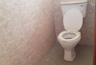 5,000 ft² Warehouse with Service Charge Included at Mombasa Road - 4