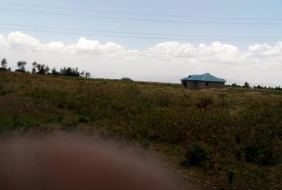 7 ac Commercial Land at Nyamathi Area