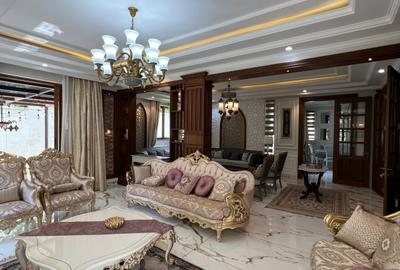 5 Bed Townhouse with En Suite in Lavington - 3