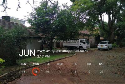 4 Bed House with En Suite at Lavington Green - 3