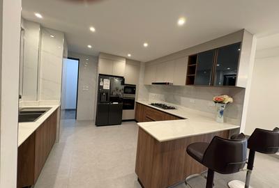 2 Bed Apartment with En Suite at Peponi Rd