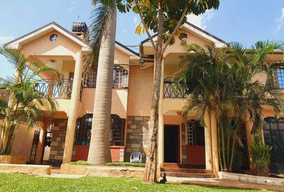 4 Bed Townhouse with En Suite in Juja