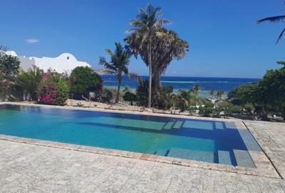 3 Bed Villa with En Suite in Watamu