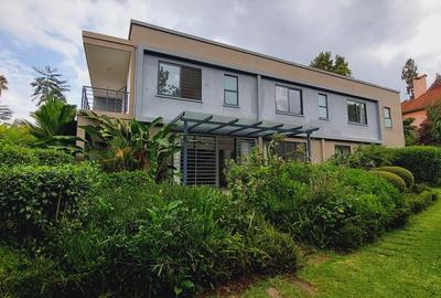 4 Bed House with En Suite at Runda
