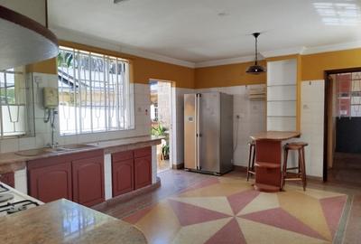 3 Bed House with En Suite in Runda - 3