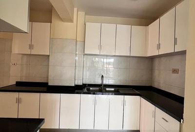 3 Bed Apartment with Gym in Kileleshwa